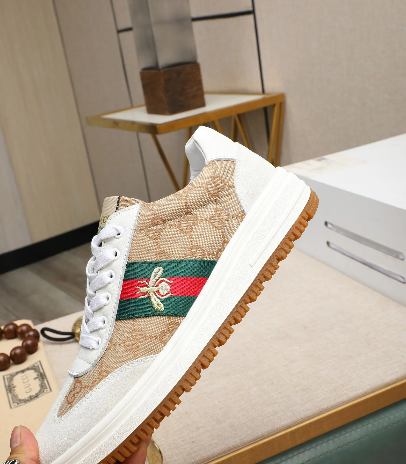 Men's shoes💰440 GUCCI🔍🔍2024 latest spring style On sale at the same time at the counter, original calfskin imported from Italy, genuine leather lining, (high-end, luxury, and class) exquisite workmanship, soles: original soles specially provided by the original factory, ⚠Exclusive double-layer movable molded soles are super comfortable⚠, real photos🎬The real ones are better🔍🔍"High quality·Follow the order" code number 38-44